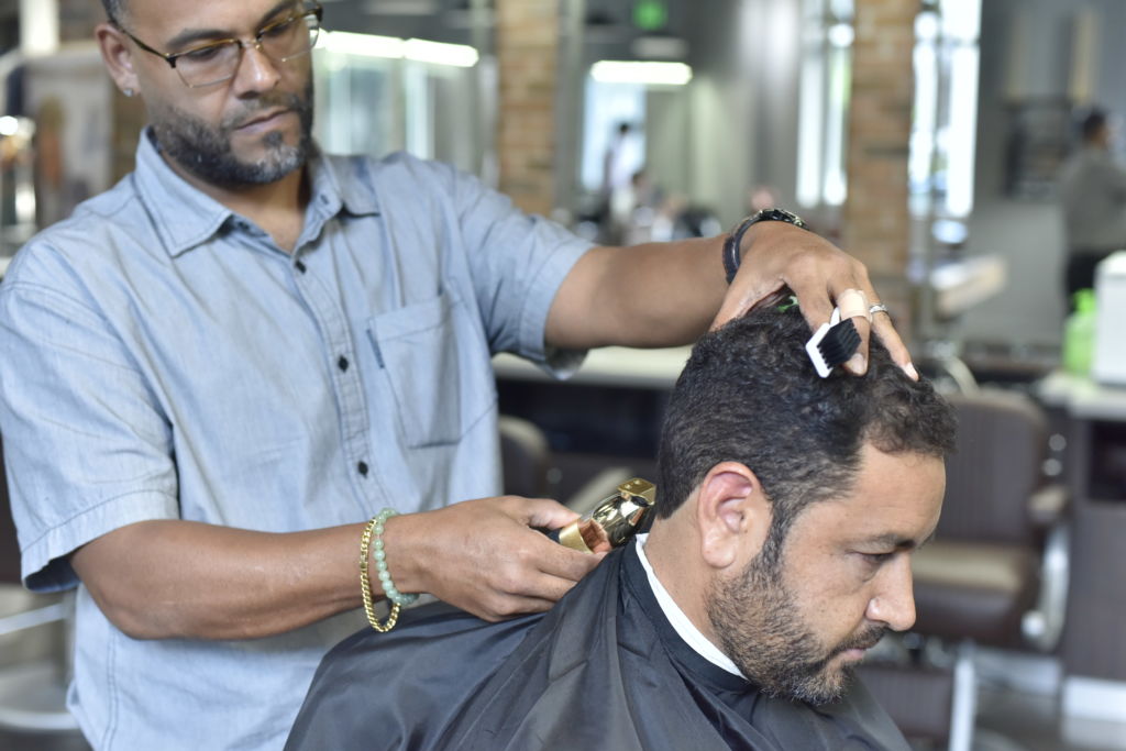 Jaxson Maximus Men's Haircut